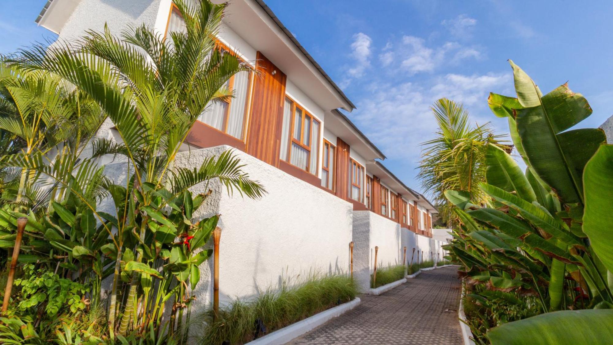 Segara Seaside Resort Lembongan Extérieur photo